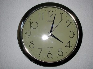 clock-electronic_w725_h544